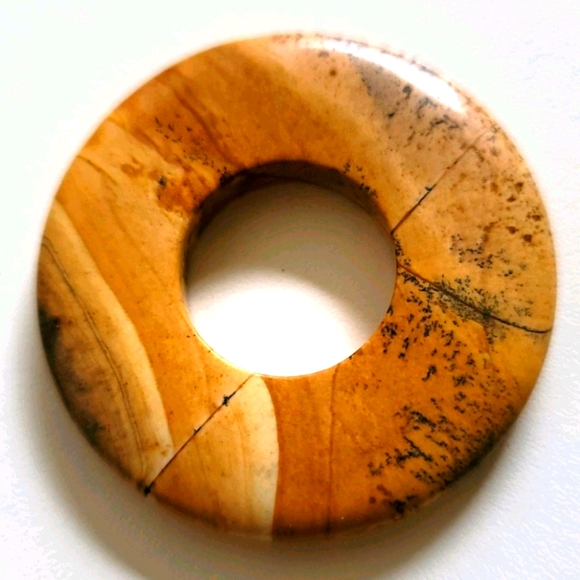 Round Wood Pendant W Hole In Middle - Picture 1 of 4
